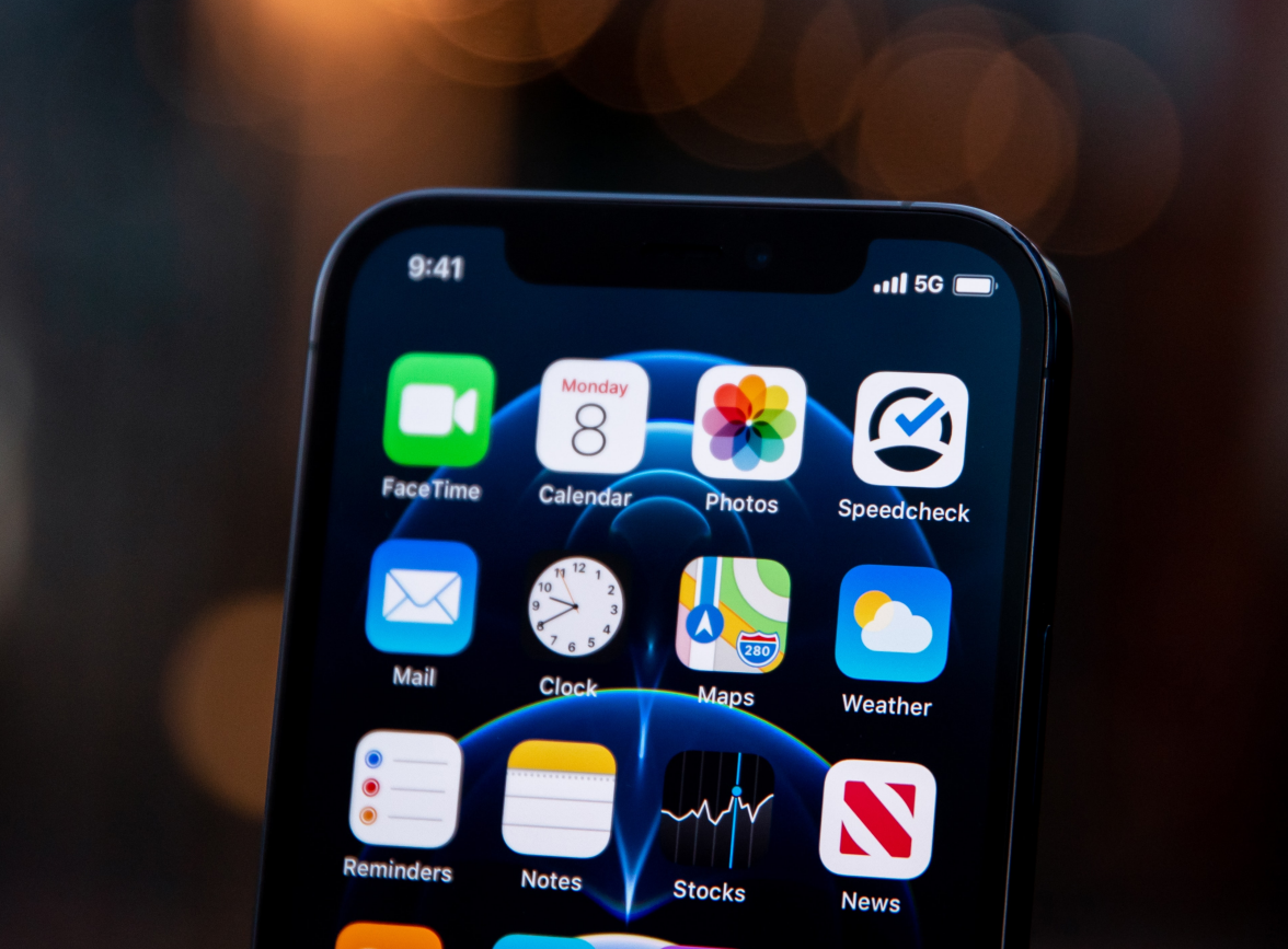 龙湖苹果手机维修分享为什么 iPhone 12 在冬季会自动关机 